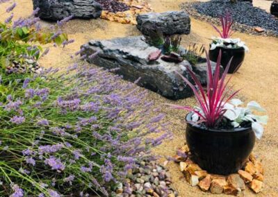 Gold Dust - 8mm Zen Garden with Karst Limestone Rocks